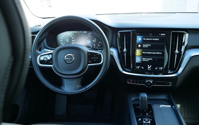 Volvo V60 cena 139900 przebieg: 46500, rok produkcji 2021 z Węgrów małe 596